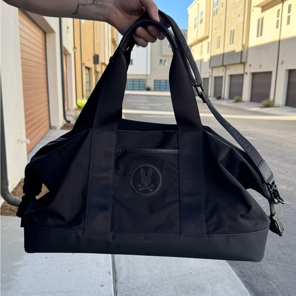 Psycho Bunny Duffle with dust bag